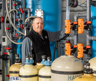 Hausers Water Systems owns and operates the largest DI regeneration facility in Iowa and regenerates resins for customers throughout the United States.